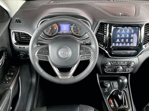 Used 2022 Jeep Cherokee Limited w/ Mopar Interior Package AWD/4WD image 8