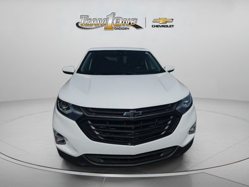 Used 2020 Chevrolet Equinox LT w/ Driver Convenience Package FWD image 2