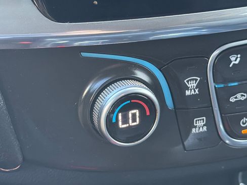 Used 2018 Chevrolet Traverse LS w/ LPO, Floor Liner Package FWD image 30