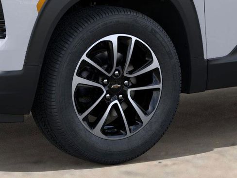 New 2026 Chevrolet TrailBlazer LT w/ Convenience Package image 35
