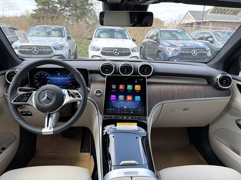 New 2026 Mercedes-Benz GLC 300 4MATIC image 11
