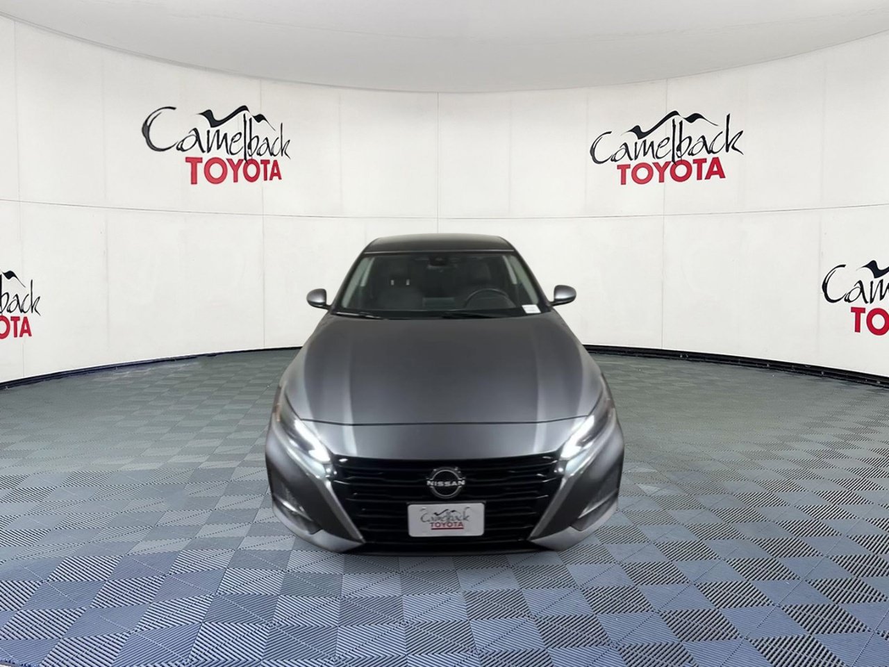 Used 2023 Nissan Altima 2.5 SV FWD image 5