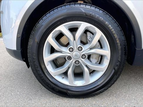 Used 2020 Land Rover Discovery SE AWD/4WD image 26