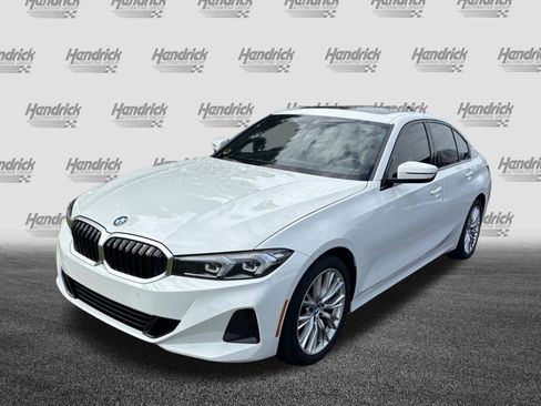 Certified 2023 BMW 330i Sedan w/ Premium Package RWD image 5