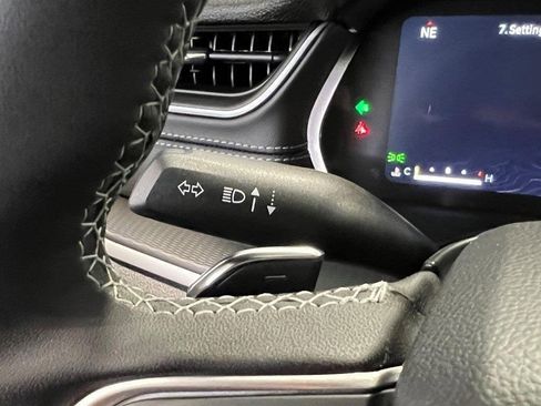 New 2025 Jeep Grand Cherokee Altitude w/ Trailer Tow Package image 32