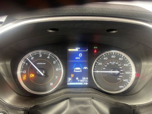 Used 2019 Subaru Crosstrek 2.0i Limited w/ Moonroof Package w/Navigation AWD/4WD image 16