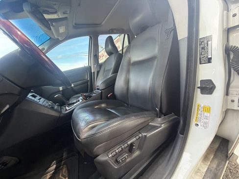 Used 2014 Volvo XC90 3.2 w/ Climate Package image 6