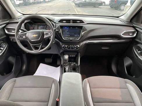 Certified 2023 Chevrolet TrailBlazer LT w/ Convenience Package AWD/4WD image 19