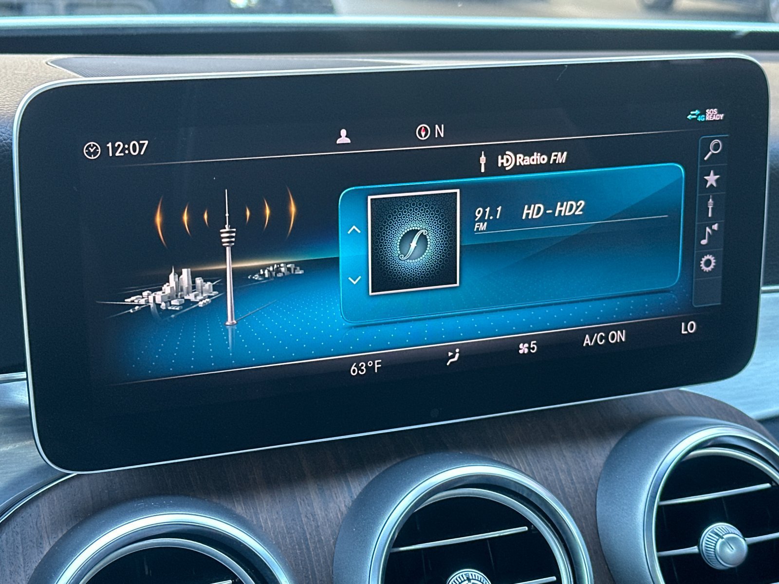 Used 2019 Mercedes-Benz C 300 Coupe image 17