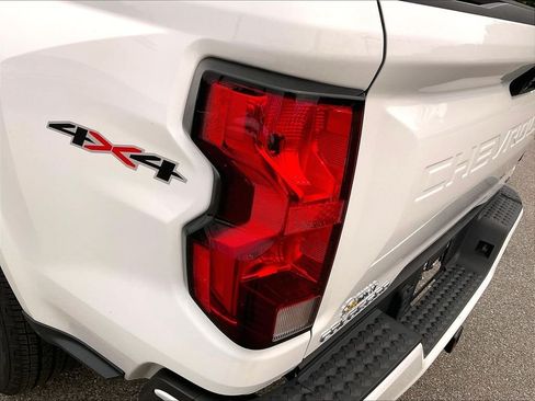 Used 2023 Chevrolet Colorado LT w/ LT Convenience Package AWD/4WD image 31