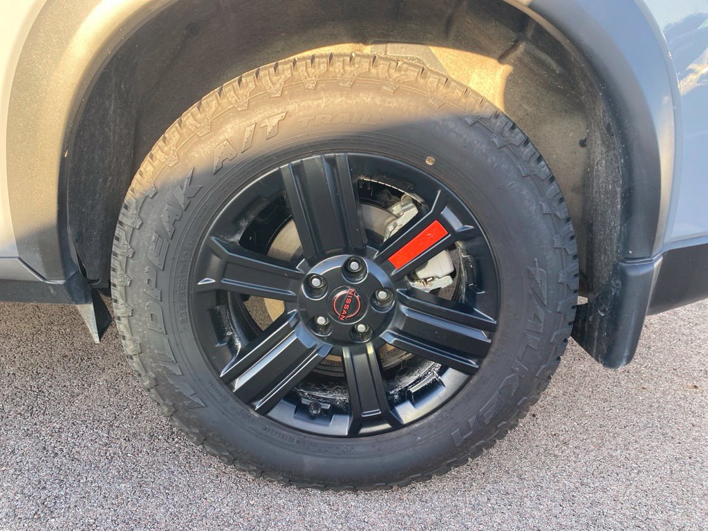 Used 2026 Nissan Rogue SV AWD/4WD image 9