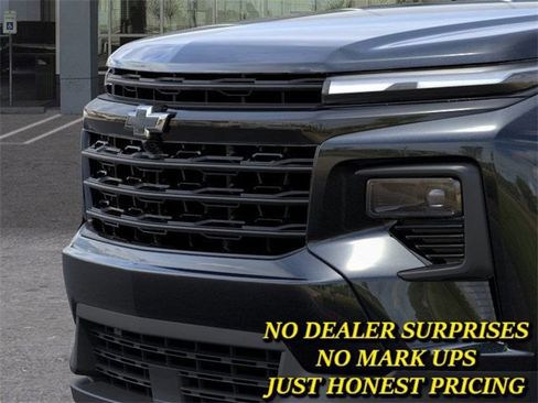 New 2026 Chevrolet Traverse LT w/ Midnight/Sport Edition image 13