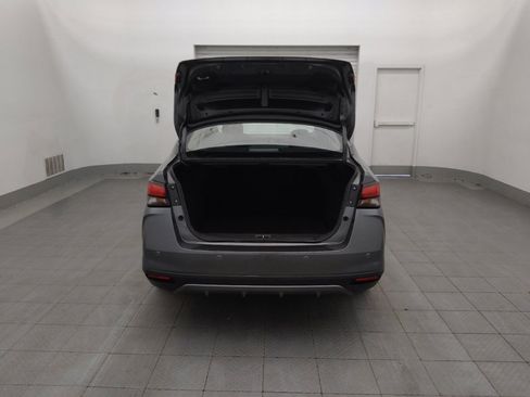 Used 2025 Nissan Versa SV FWD image 29