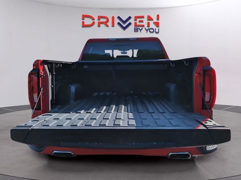 Used 2021 GMC Sierra 1500 AT4 w/ AT4 Value Package image 9