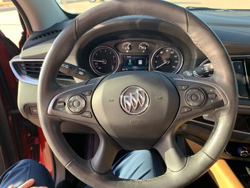 Used 2019 Buick Enclave Premium image 13