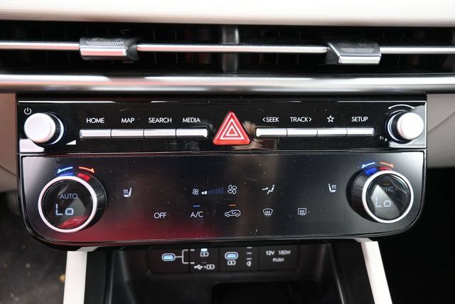 Used 2025 Hyundai Tucson SEL AWD/4WD image 22
