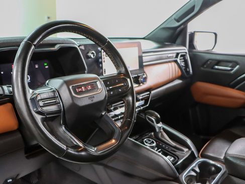 Used 2023 GMC Canyon AT4 w/ AT4 Premium Package image 23