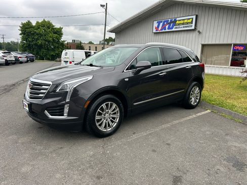 Used 2018 Cadillac XT5 Luxury w/ Driver Awareness Package AWD/4WD image 1