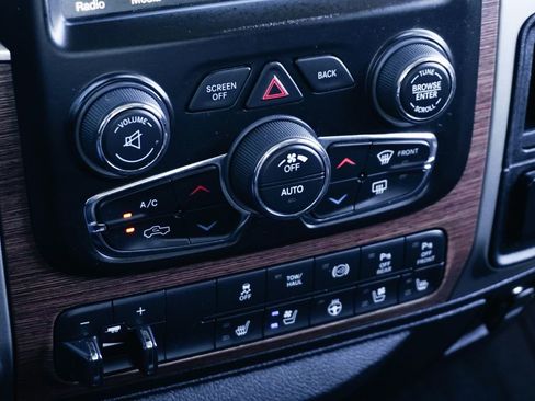 Used 2016 RAM 2500 Laramie w/ Sport Appearance Group image 34