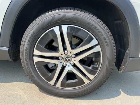 Used 2020 Mercedes-Benz GLS 450 4MATIC image 13