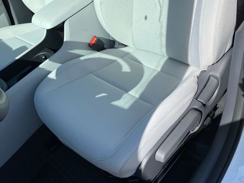 New 2026 Hyundai Kona SE FWD image 23