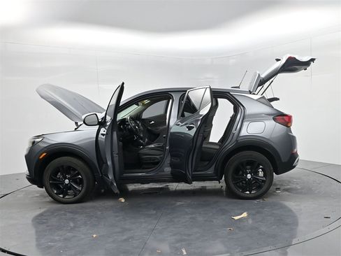 Used 2022 Buick Encore GX Preferred w/ Cold Weather Comfort Package image 57