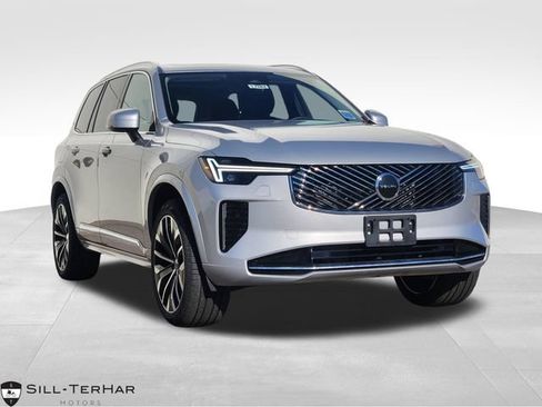 Certified 2025 Volvo XC90 B5 Core w/ Climate Package AWD/4WD image 1