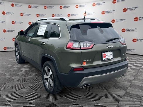 Used 2020 Jeep Cherokee Limited image 3