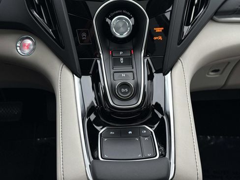 Used 2025 Acura RDX w/ Technology Package image 13