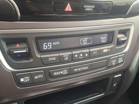 Used 2023 Honda Passport EX-L image 17