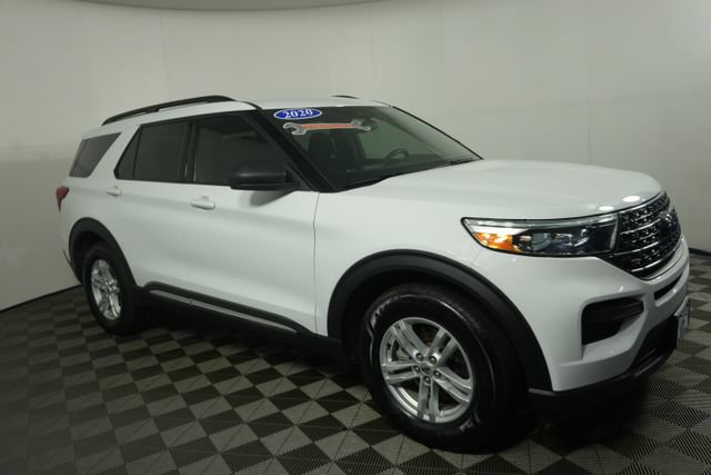 Used 2020 Ford Explorer XLT w/ Comfort Package AWD/4WD image 1