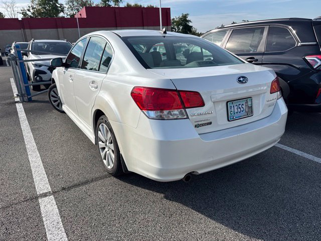Used 2011 Subaru Legacy 2.5i Limited AWD/4WD image 4