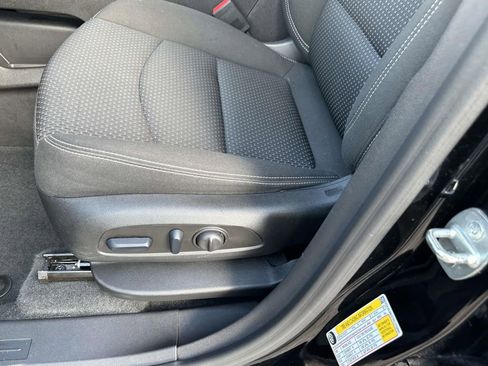 Certified 2023 GMC Terrain SLE w/ Driver Convenience Package image 19