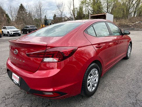 Used 2020 Hyundai Elantra SE image 13