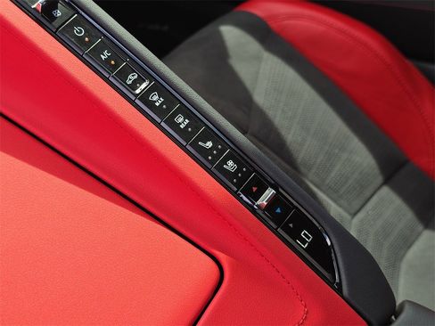 Used 2025 Chevrolet Corvette Z06 image 23