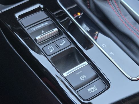 Certified 2025 Acura ADX A-Spec image 25