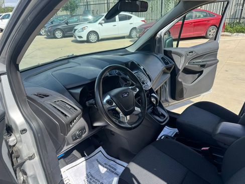 Used 2017 Ford Transit Connect XL image 25