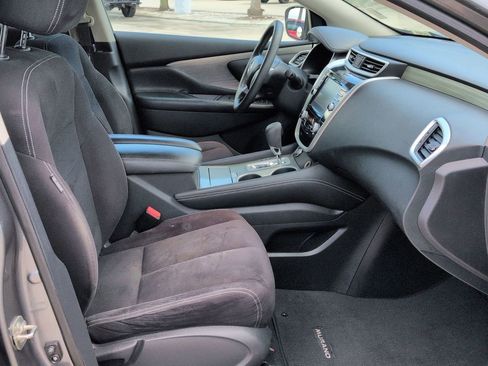 Used 2016 Nissan Murano S w/ Navigation Package FWD image 24