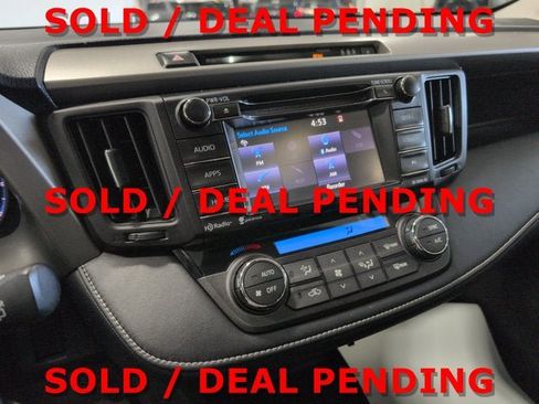 Used 2017 Toyota RAV4 XLE AWD/4WD image 21