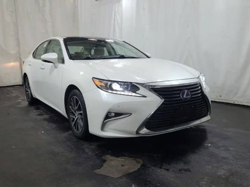 Used 2017 Lexus ES 350 FWD image 5