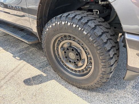 Used 2021 RAM 1500 Big Horn AWD/4WD image 4