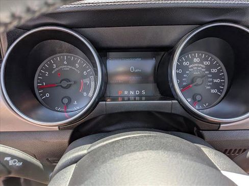 Used 2021 Ford Mustang Premium RWD image 11