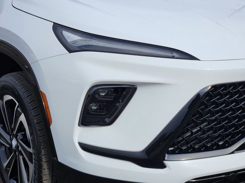 New 2026 Buick Enclave Sport Touring image 10