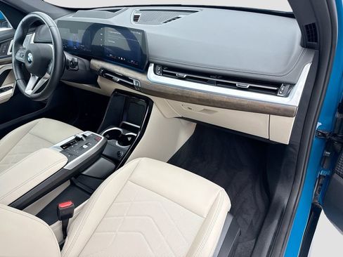 Certified 2025 BMW X1 xDrive28i w/ Premium Package AWD/4WD image 15