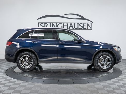 Certified 2022 Mercedes-Benz GLC 300 4MATIC w/ Multimedia Package Lite image 4