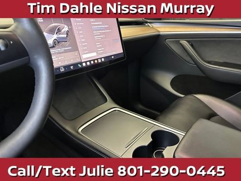 Used 2023 Tesla Model Y Long Range AWD/4WD image 29