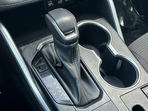 Certified 2023 Toyota Highlander LE w/ Protection Package #3 (TMS) image 21