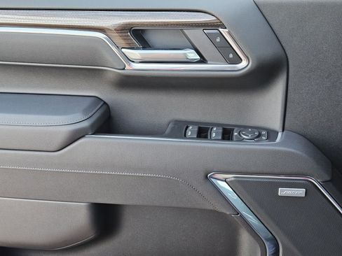 New 2026 Chevrolet Silverado 1500 LT Trail Boss w/ Safety Package image 24