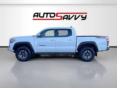 Used 2023 Toyota Tacoma TRD Off-Road image 4