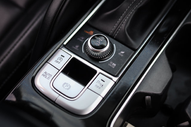Used 2021 Kia Telluride LX AWD/4WD image 31